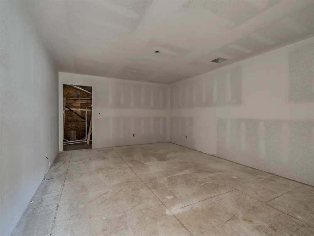 695 W 113th Court S Jenks, OK 74037