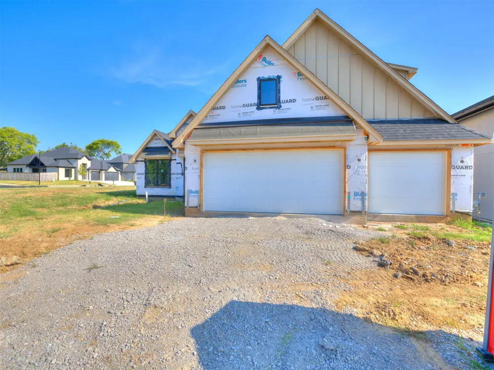 695 W 113th Court S Jenks, OK 74037