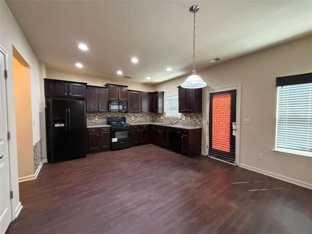 881 Franklin Mill Trace Loganville, GA 30052