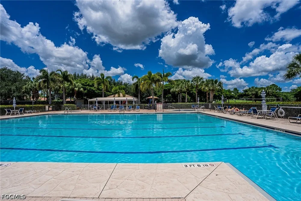 Blue Stone Circle Fort Myers, FL 33913