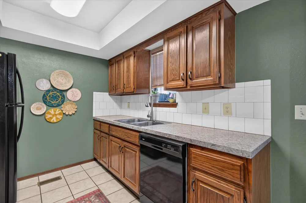 5273 Nowata Road ##N-102 Bartlesville, OK 74006