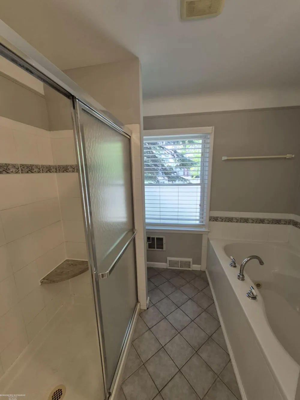 316 Chalfonte Avenue Grosse Pointe Farms City, MI 48236