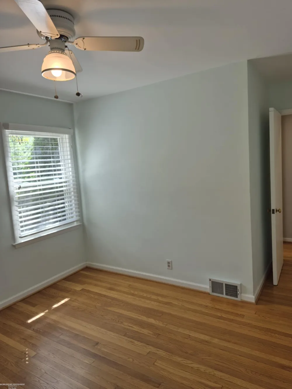 316 Chalfonte Avenue Grosse Pointe Farms City, MI 48236