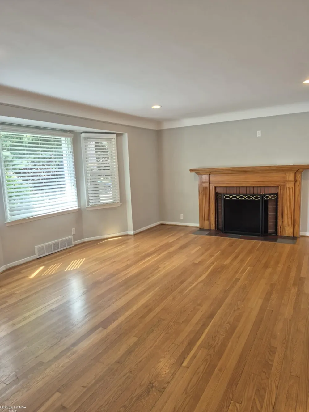 316 Chalfonte Avenue Grosse Pointe Farms City, MI 48236