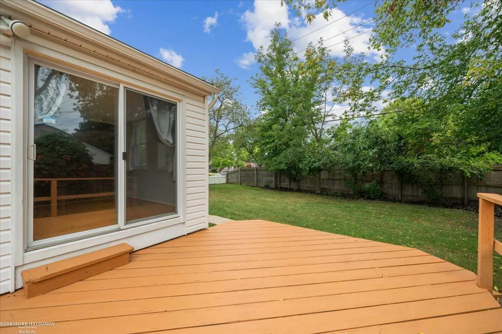 316 Chalfonte Avenue Grosse Pointe Farms City, MI 48236