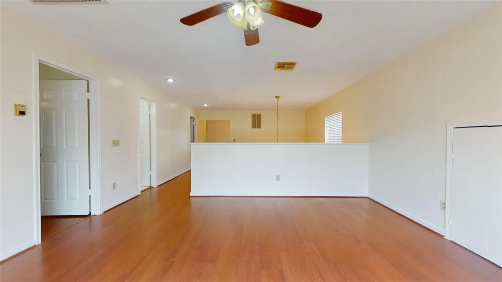 13202 Terralyn Way Sugar Land, TX 77478