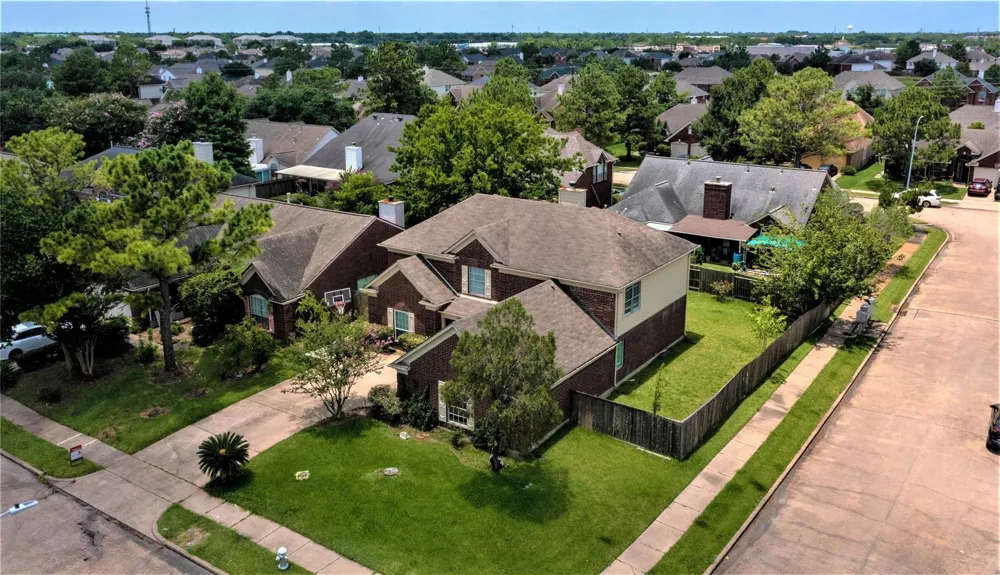 13202 Terralyn Way Sugar Land, TX 77478