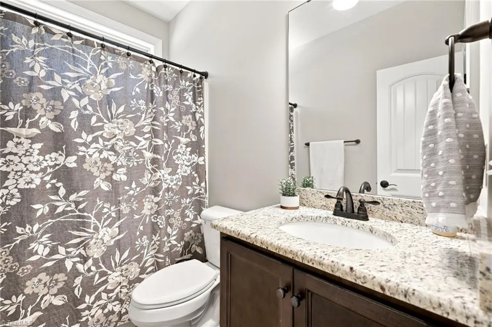2489 Kaleigh Way Browns Summit, NC 27214