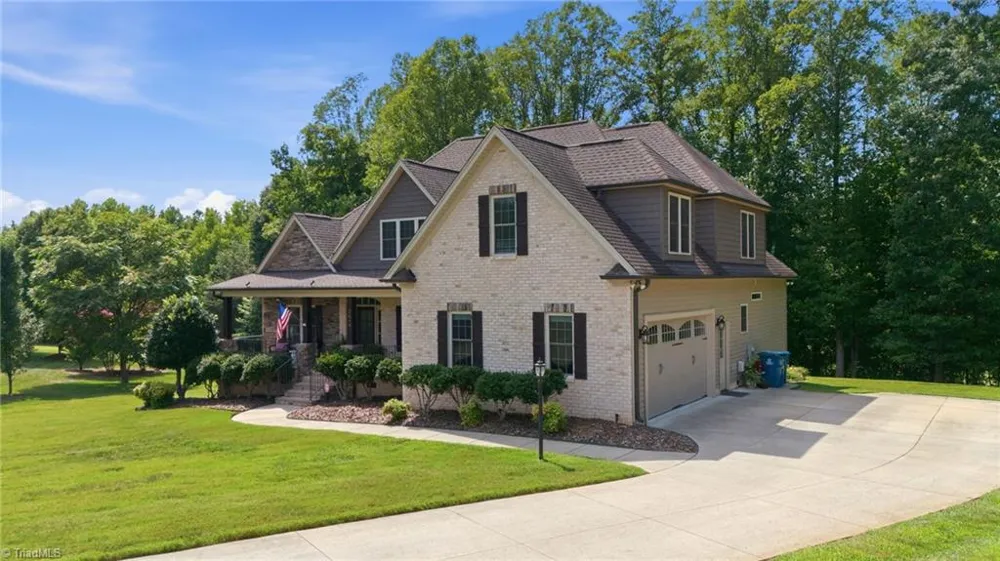 2489 Kaleigh Way Browns Summit, NC 27214