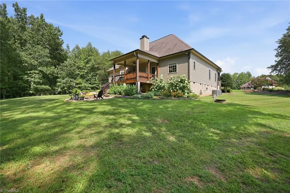 2489 Kaleigh Way Browns Summit, NC 27214