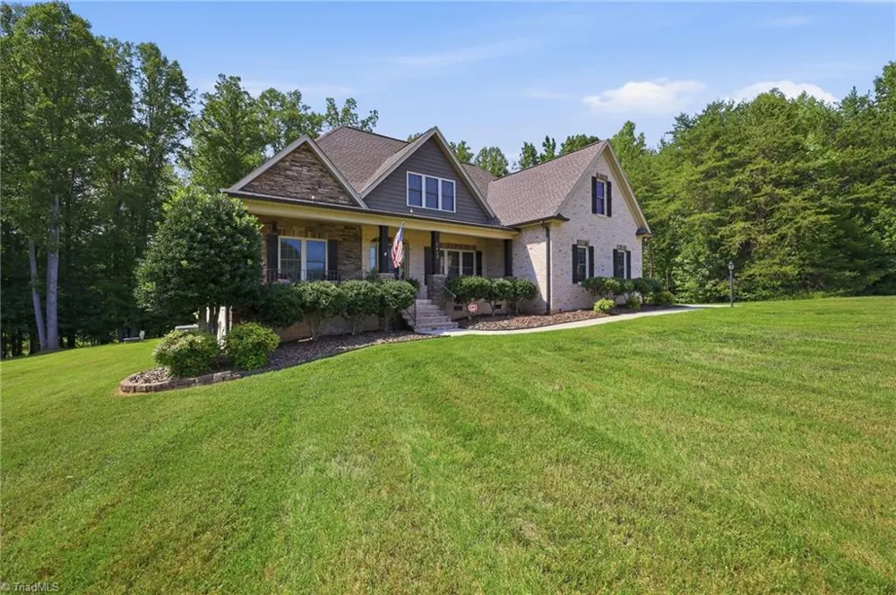 2489 Kaleigh Way Browns Summit, NC 27214