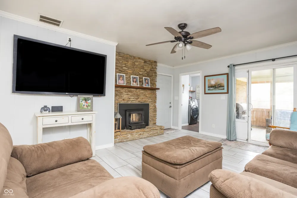 1950 John Bart Road Lebanon, IN 46052