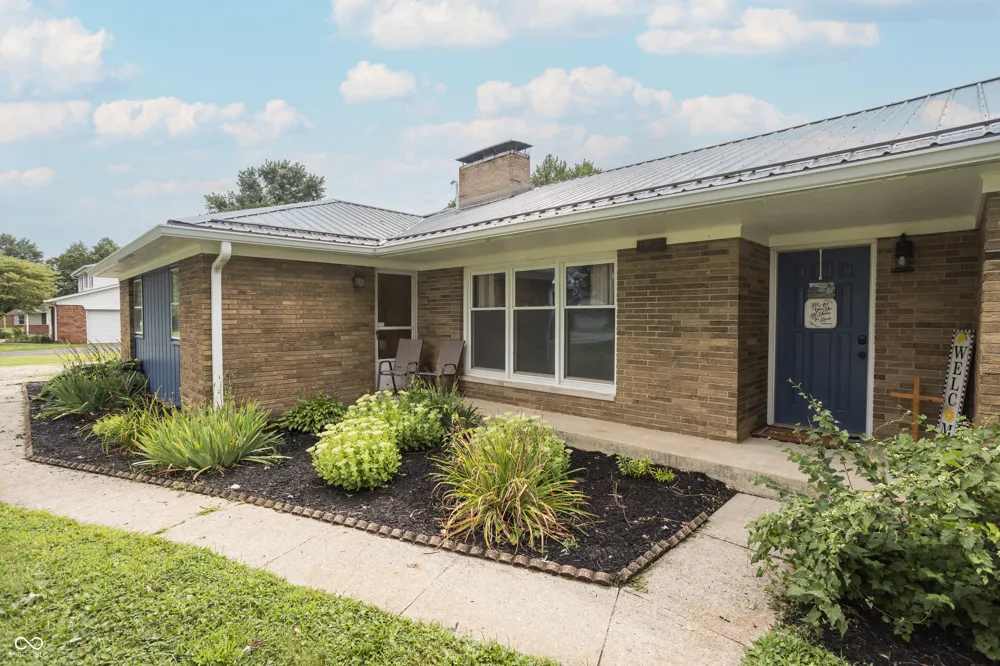 1950 John Bart Road Lebanon, IN 46052