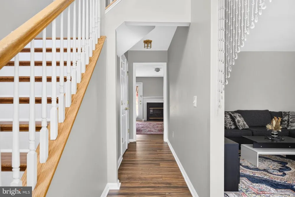 14913 WHITTIER LOOP Woodbridge, VA 22193