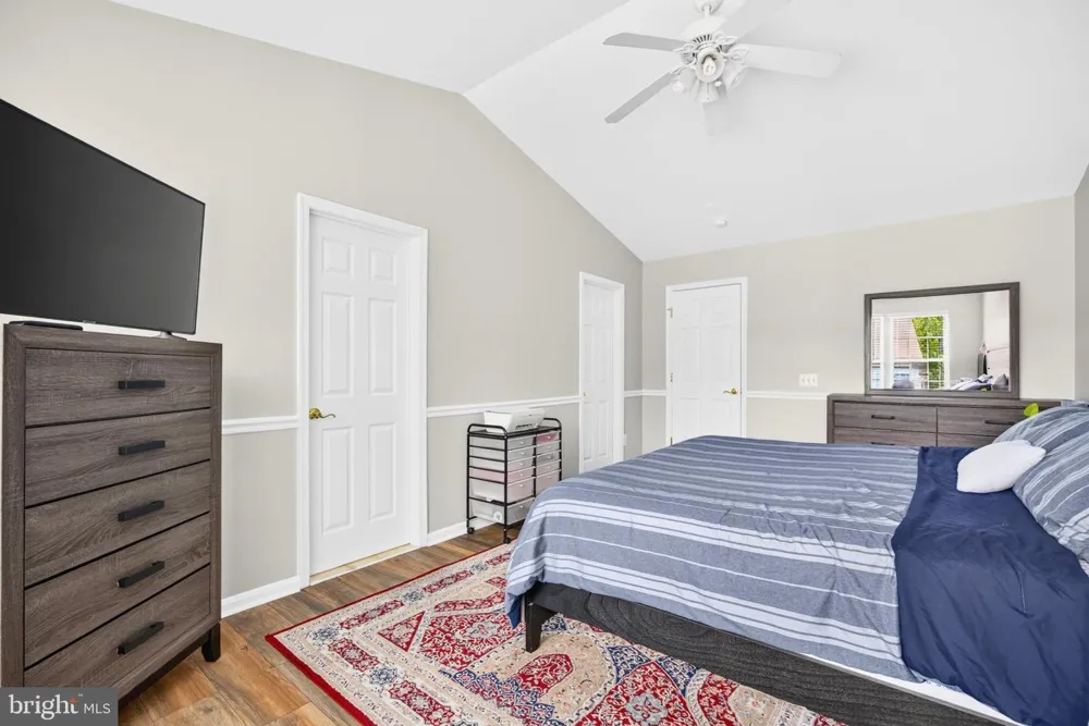 14913 WHITTIER LOOP Woodbridge, VA 22193