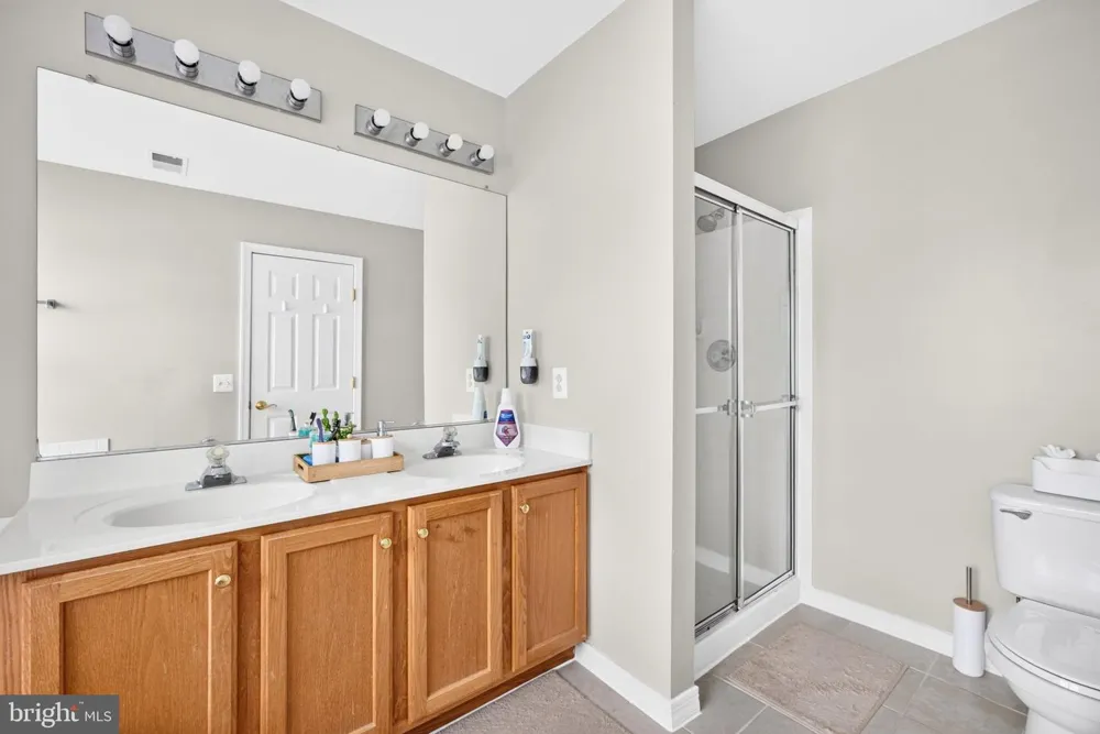 14913 WHITTIER LOOP Woodbridge, VA 22193