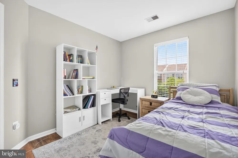 14913 WHITTIER LOOP Woodbridge, VA 22193