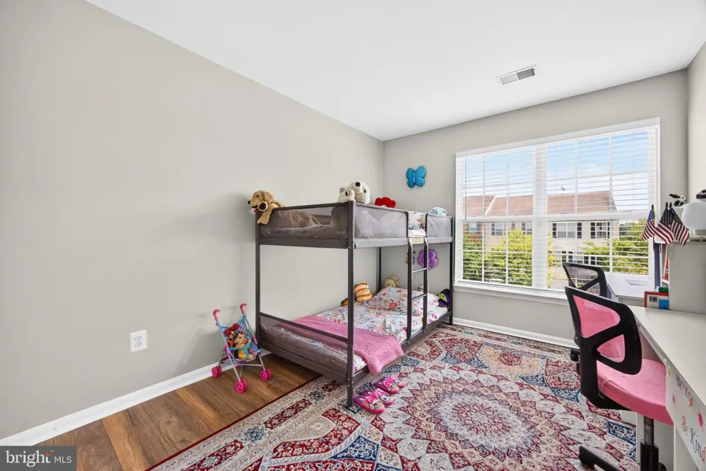 14913 WHITTIER LOOP Woodbridge, VA 22193