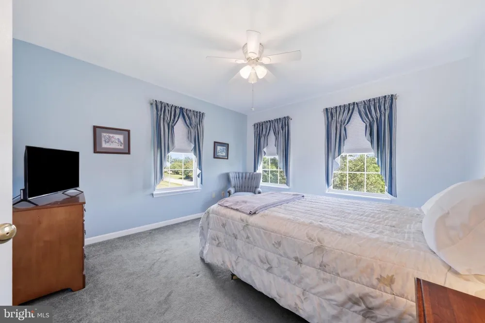 10231 ROYAL SAINT ANDREWS PLACE Ijamsville, MD 21754