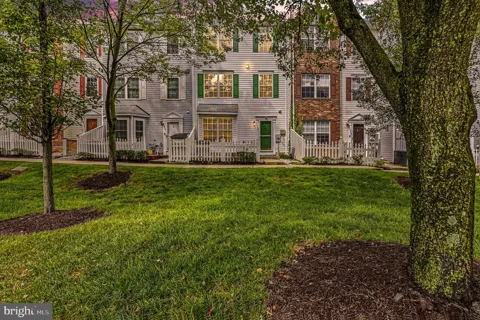 8922 MALLARD COURT