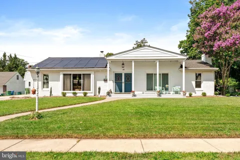 16 SAINT MARTINS ROAD