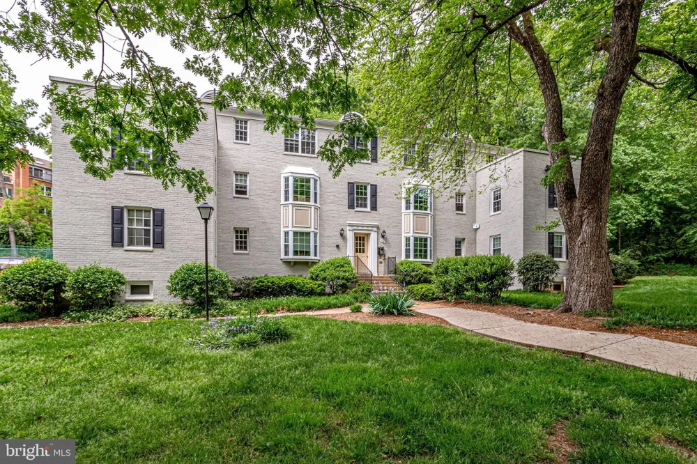 706 S ARLINGTON MILL DRIVE #18103 Arlington, VA 22204