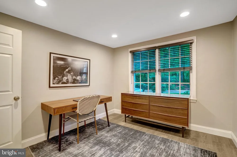 706 S ARLINGTON MILL DRIVE #18103 Arlington, VA 22204