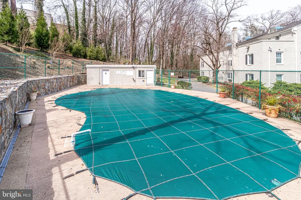 706 S ARLINGTON MILL DRIVE #18103 Arlington, VA 22204