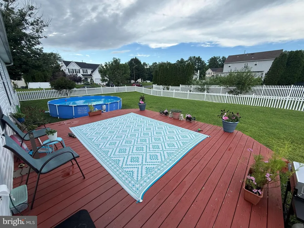 730 AMBER LANE Vineland, NJ 08360