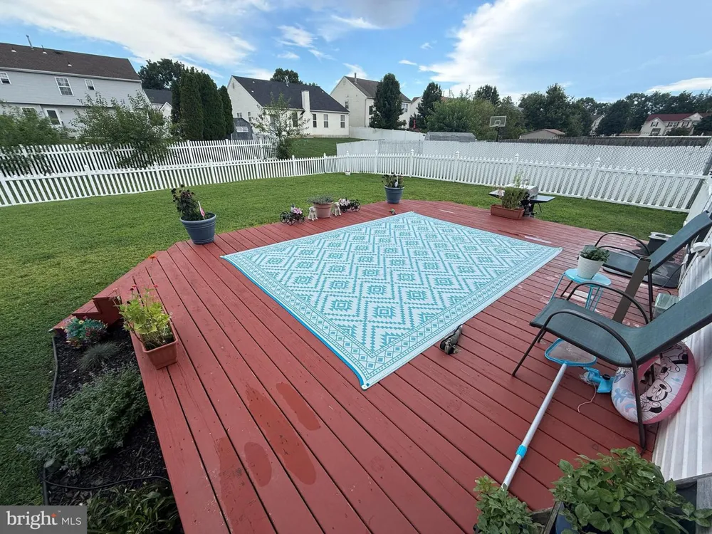 730 AMBER LANE Vineland, NJ 08360