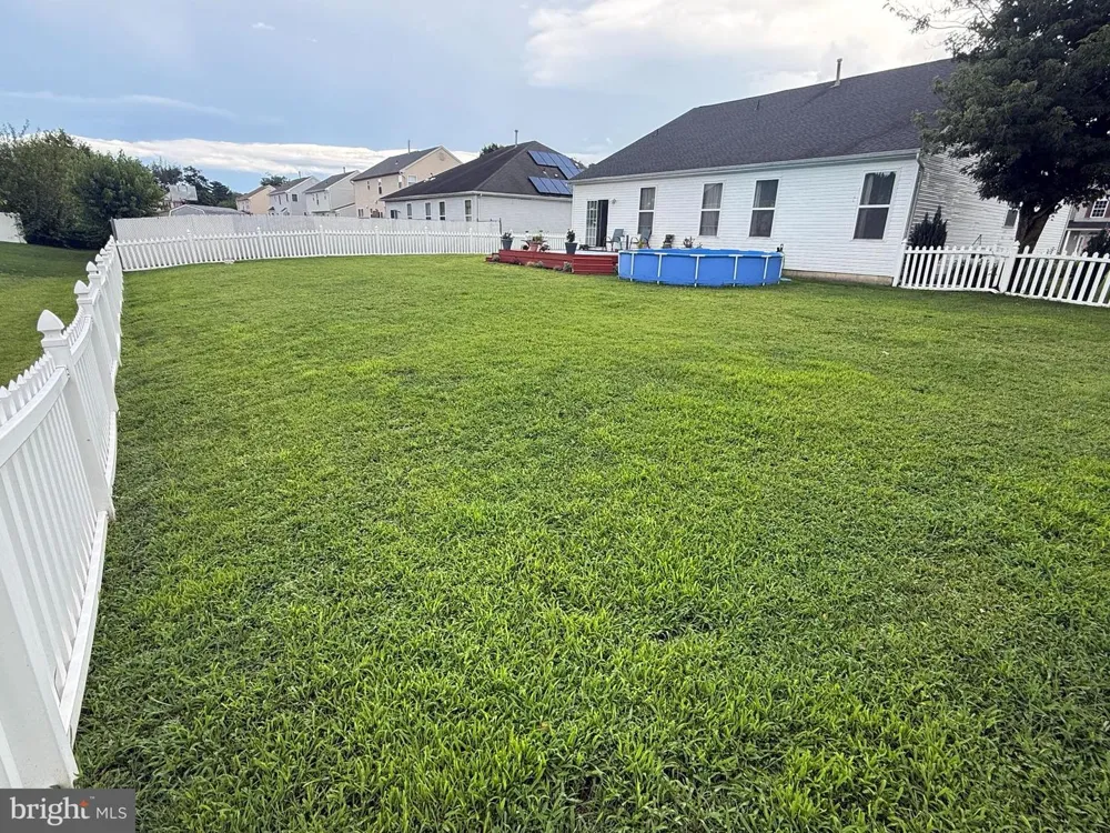 730 AMBER LANE Vineland, NJ 08360