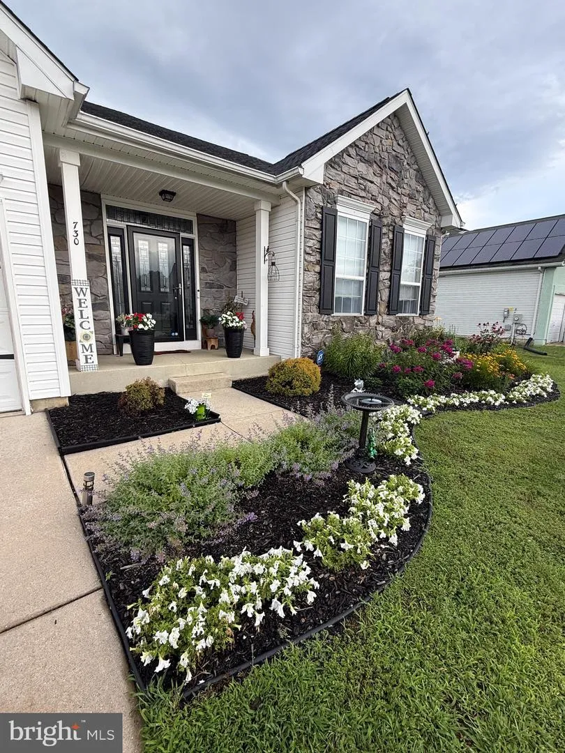 730 AMBER LANE Vineland, NJ 08360