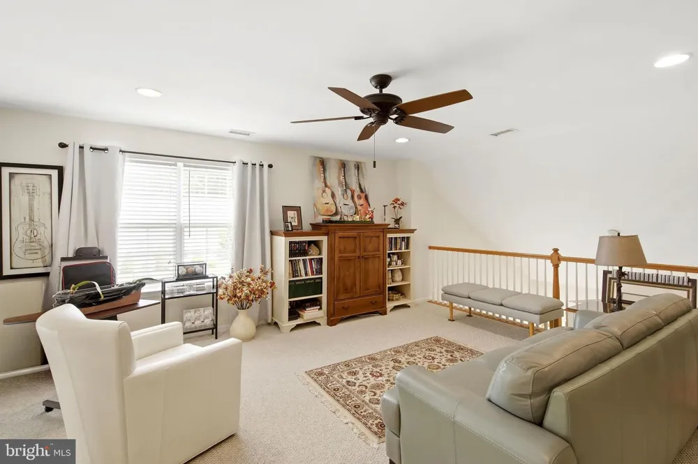38 MARLOW DRIVE Jackson, NJ 08527
