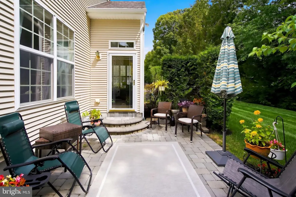 38 MARLOW DRIVE Jackson, NJ 08527