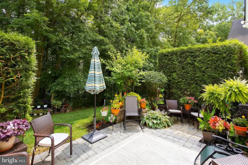 38 MARLOW DRIVE Jackson, NJ 08527