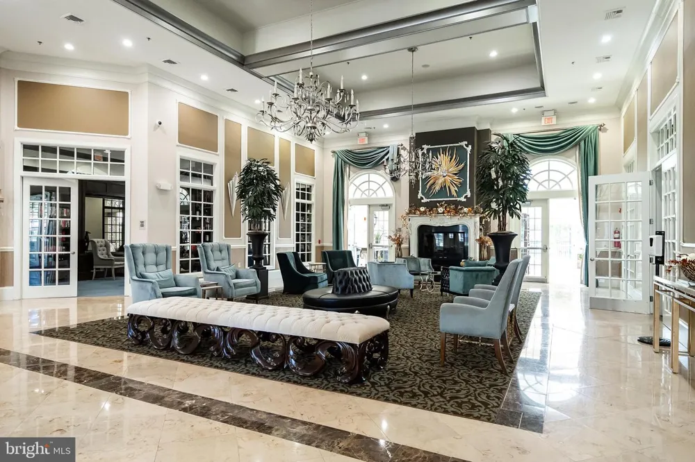 38 MARLOW DRIVE Jackson, NJ 08527