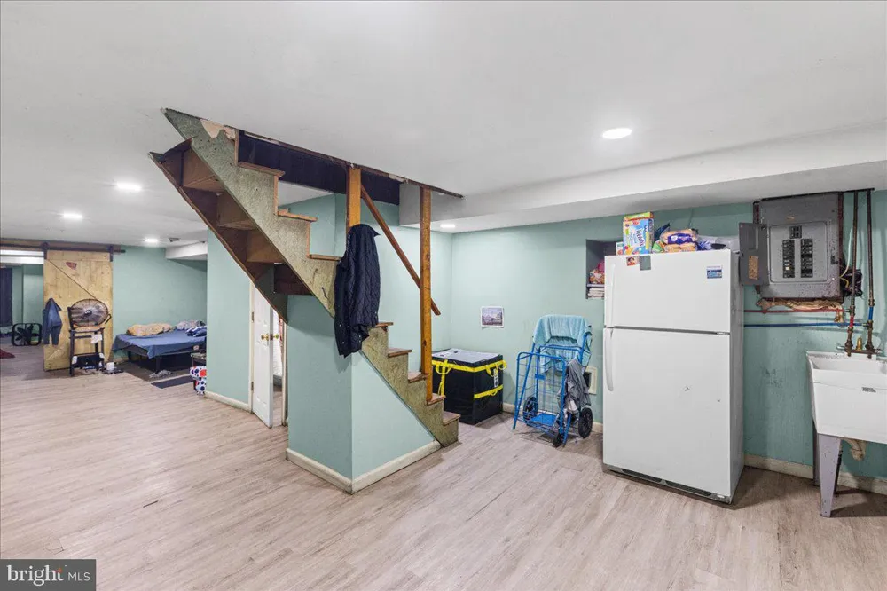 5118 11TH STREET Philadelphia, PA 19141