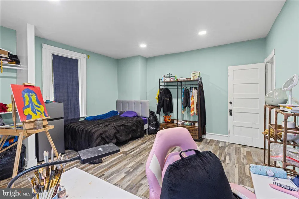 5118 11TH STREET Philadelphia, PA 19141