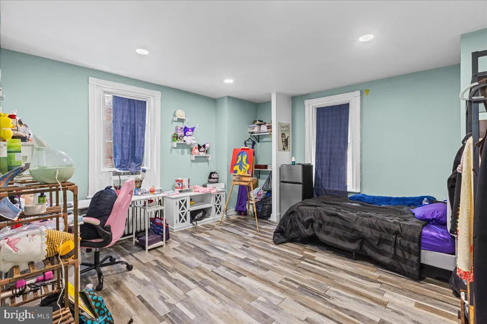 5118 11TH STREET Philadelphia, PA 19141