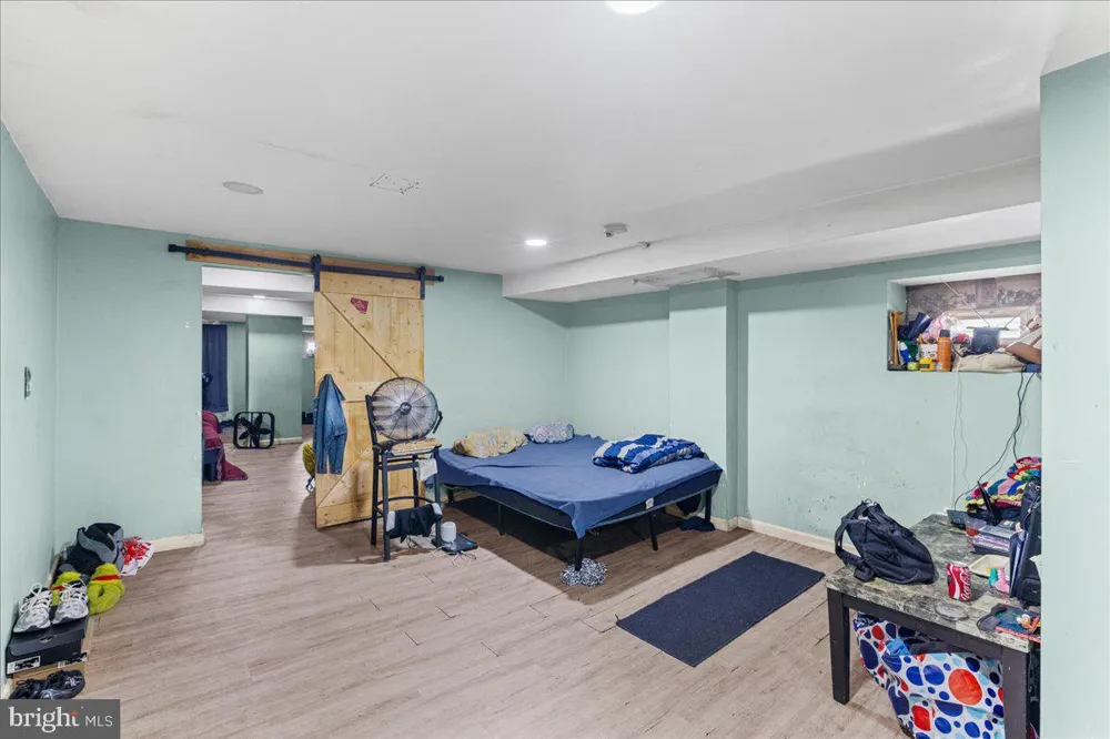 5118 11TH STREET Philadelphia, PA 19141