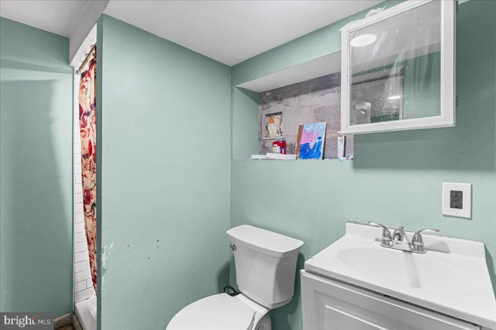 5118 11TH STREET Philadelphia, PA 19141