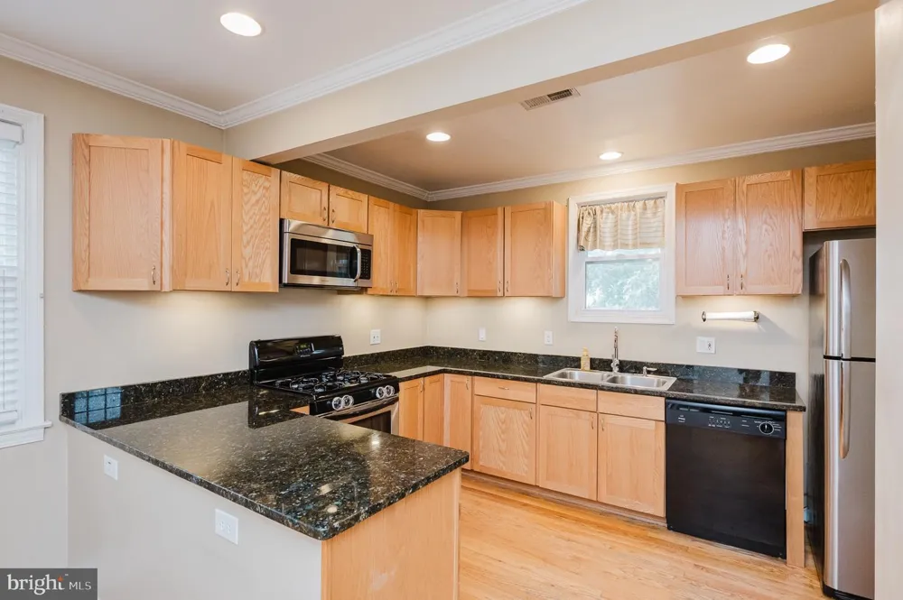 2713 CHRISTOPHER AVENUE Baltimore, MD 21214