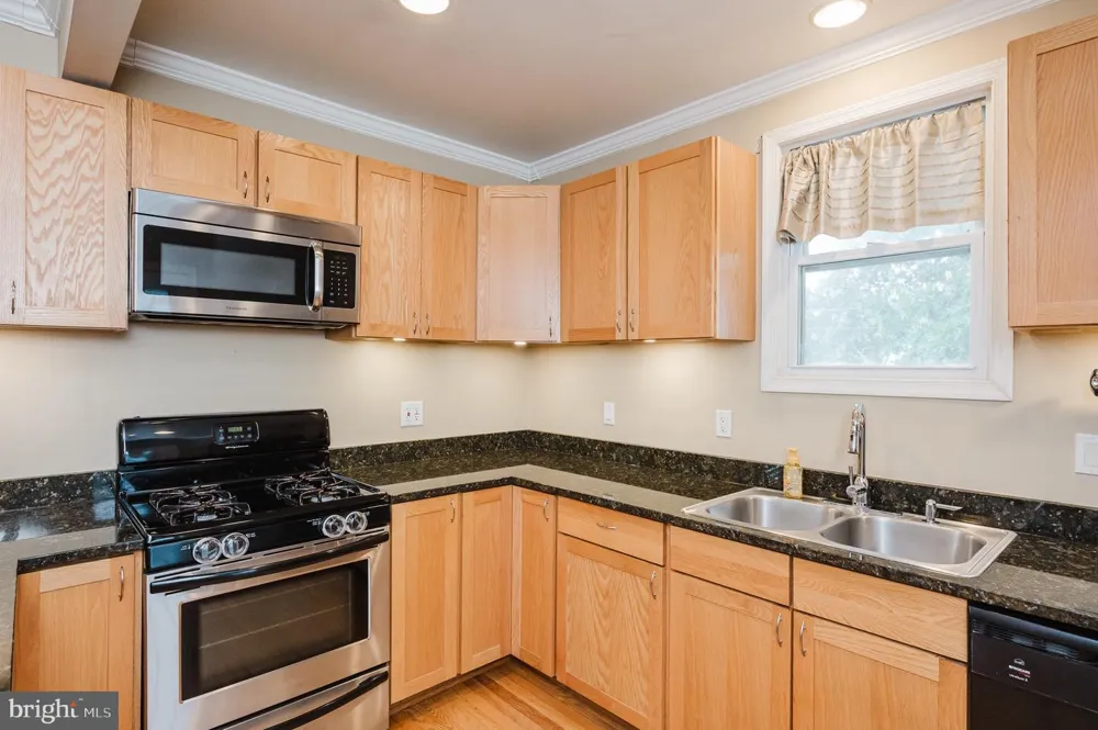 2713 CHRISTOPHER AVENUE Baltimore, MD 21214