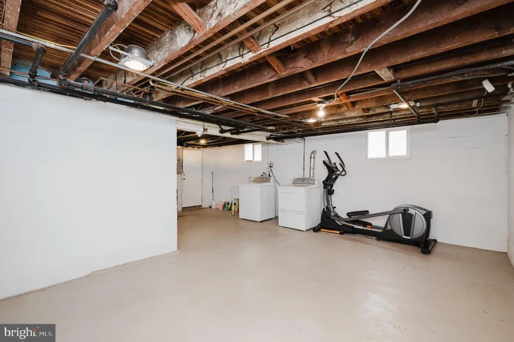 2713 CHRISTOPHER AVENUE Baltimore, MD 21214