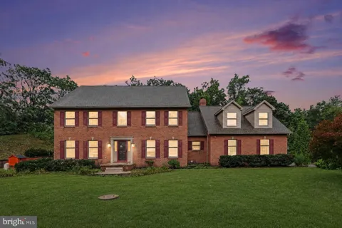 2005 WOODBERRY ROAD