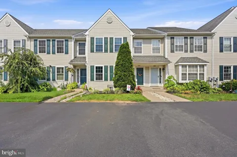 246 SPRING VALLEY WAY