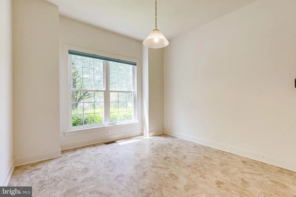 25634 CREEK RUN TERRACE Chantilly, VA 20152