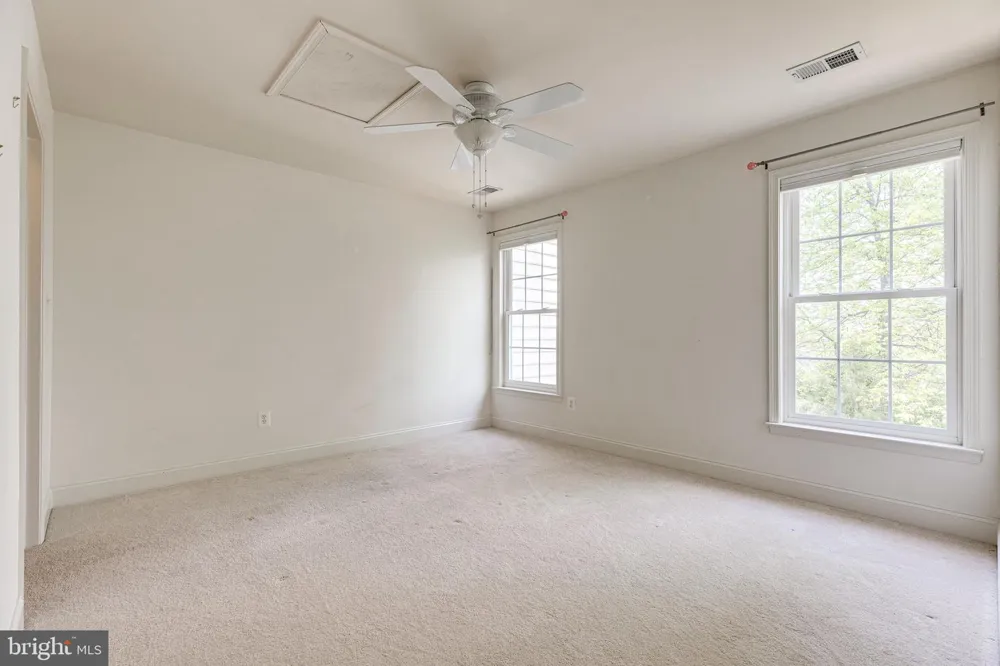 25634 CREEK RUN TERRACE Chantilly, VA 20152