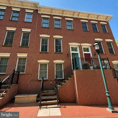 44 LIVINGSTON STREET