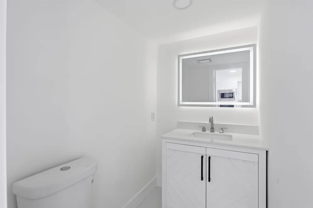 1222 Hillsboro Mile #15 Hillsboro Beach, FL 33062